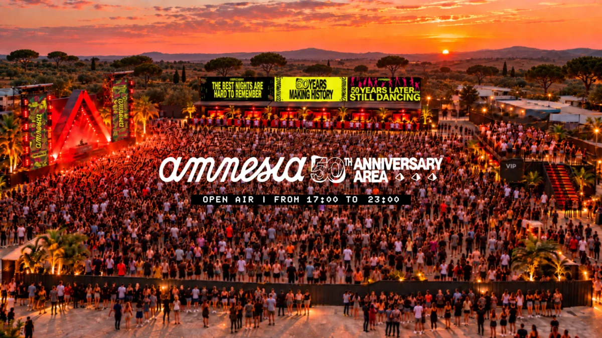Anniversary Area de Amnesia al aire libre al atardecer